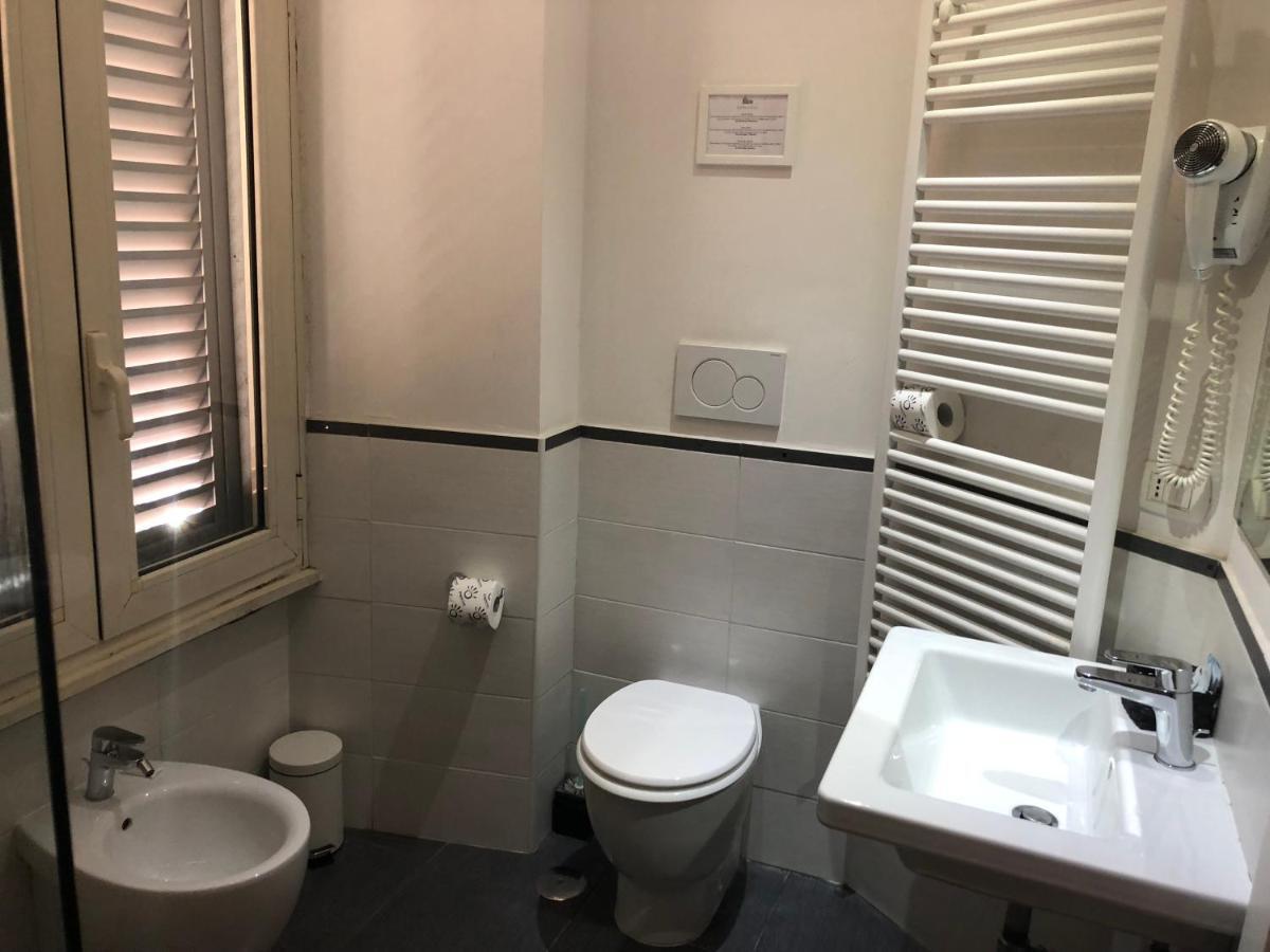 Elle Cavour Guest House Rome Exterior photo