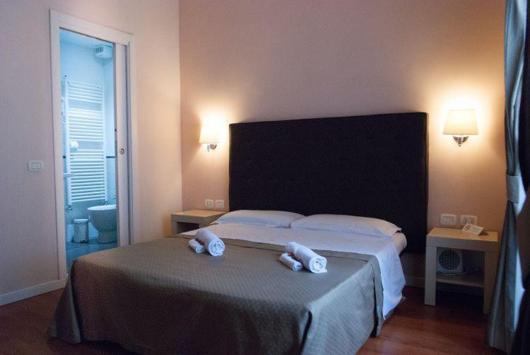 Elle Cavour Guest House Rome Exterior photo